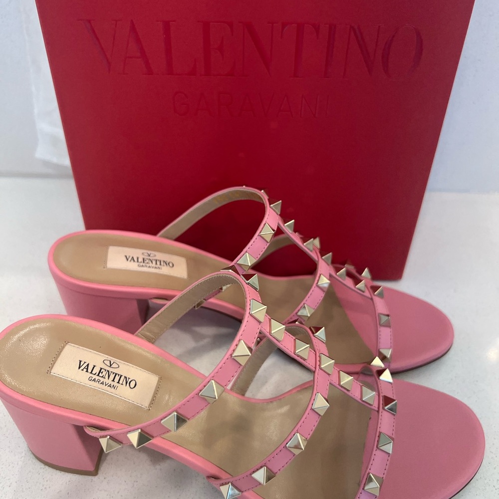 Valentino Rockstud Sandals in Candy rose 9.5 - Picture 7 of 10